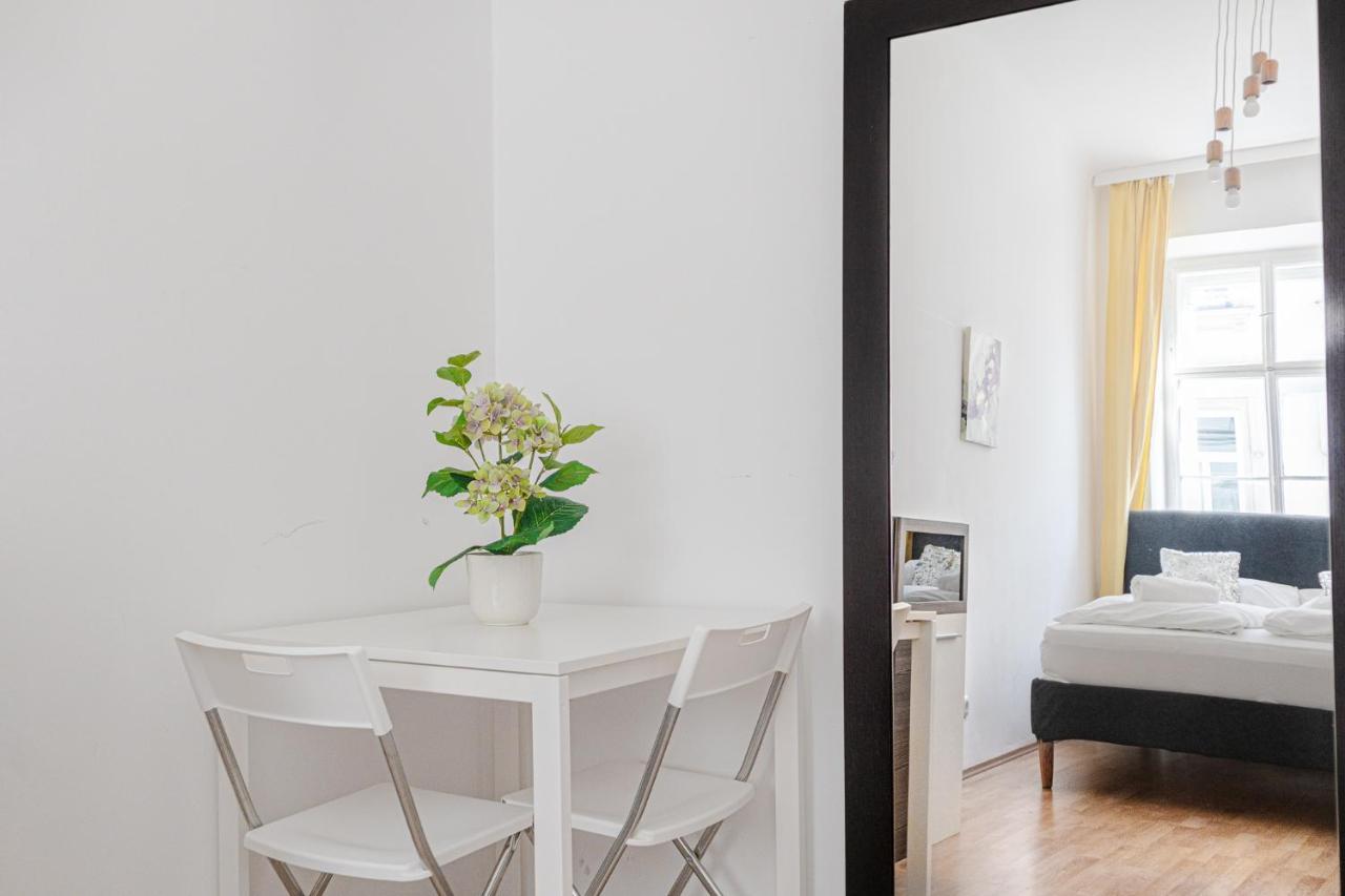 Central Belvedere 3Br Shared Apartment - 12 Min From City Center Bécs Kültér fotó