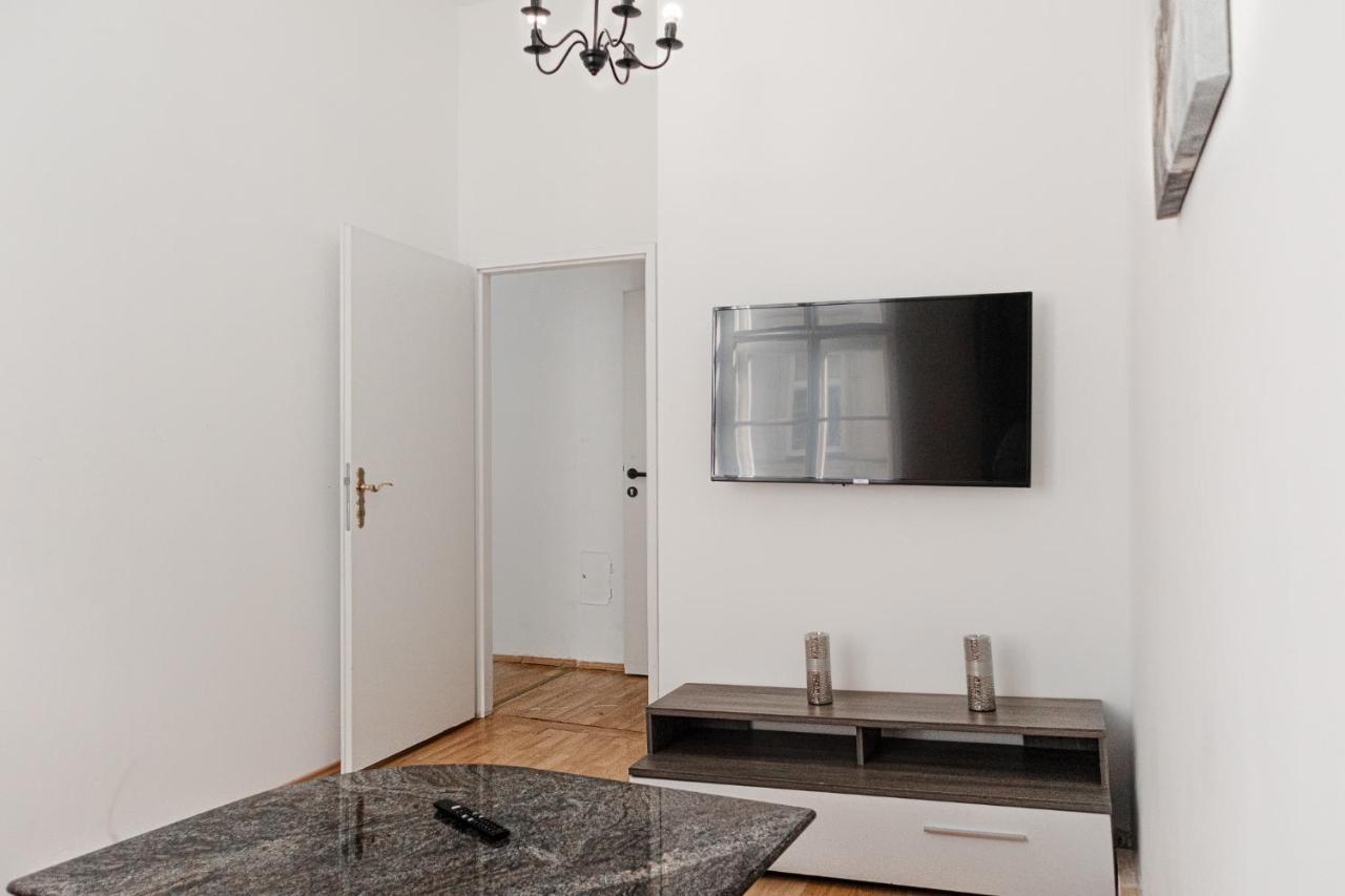 Central Belvedere 3Br Shared Apartment - 12 Min From City Center Bécs Kültér fotó