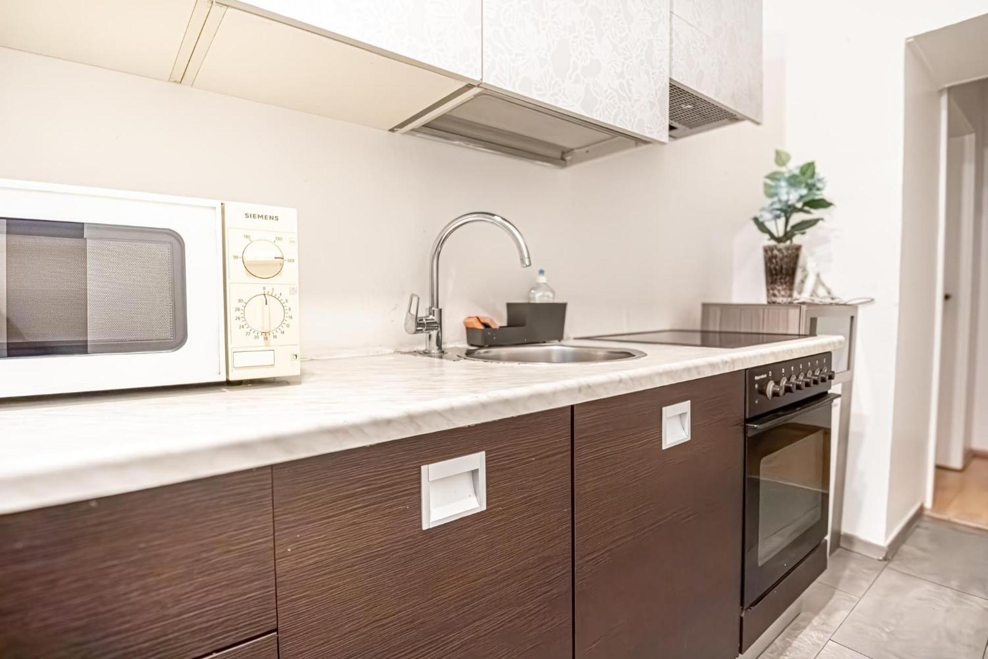 Central Belvedere 3Br Shared Apartment - 12 Min From City Center Bécs Kültér fotó
